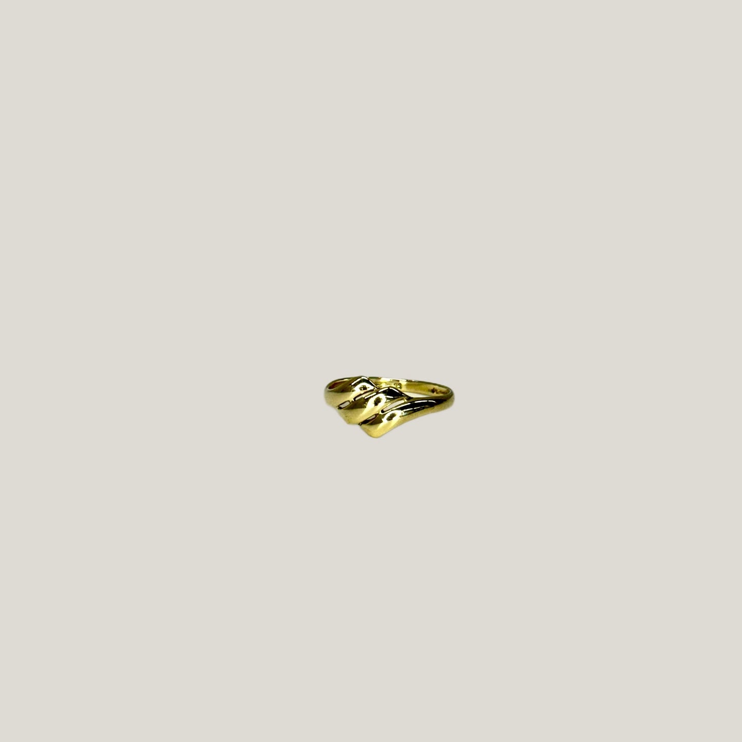 JACKIE | 14k vintage croissant ring